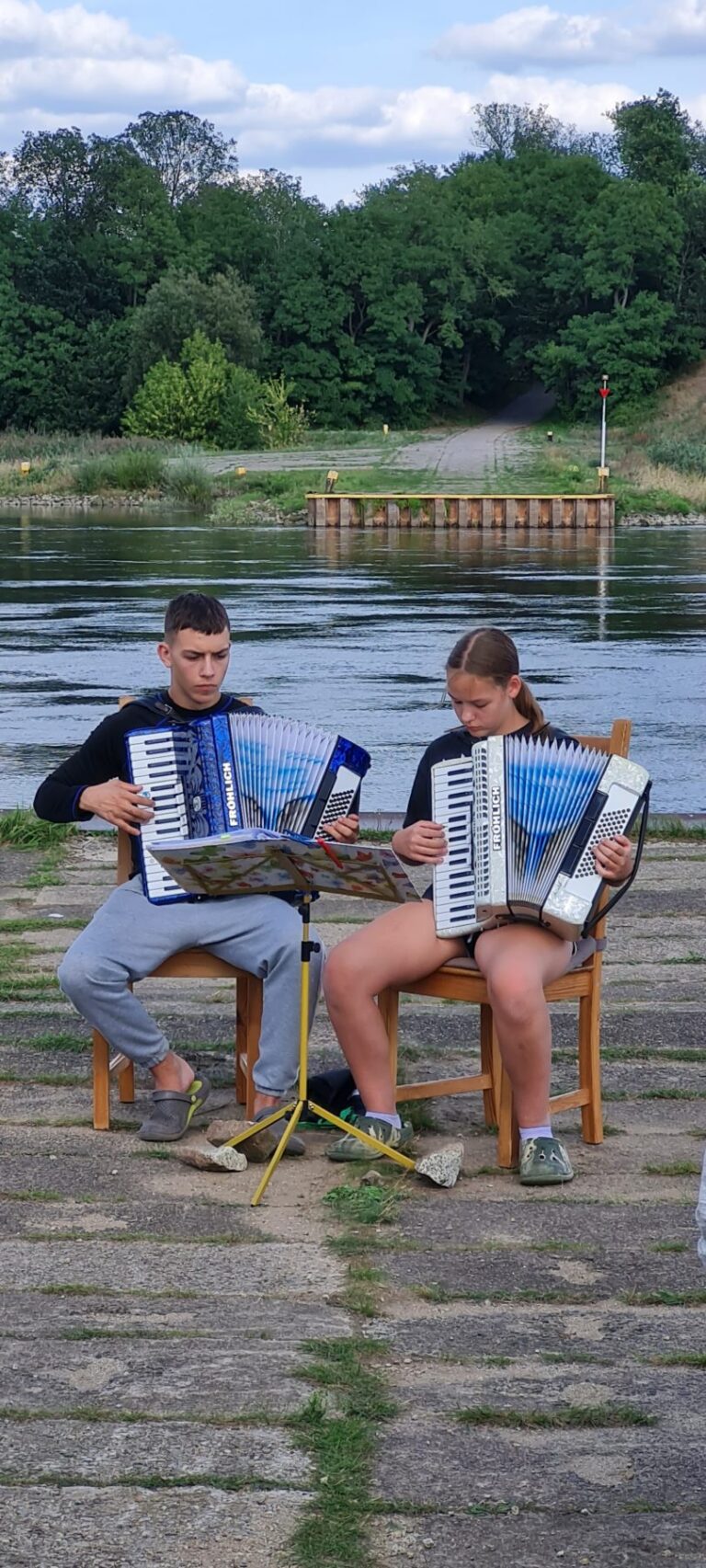 04.09.22: Musik für die Oder